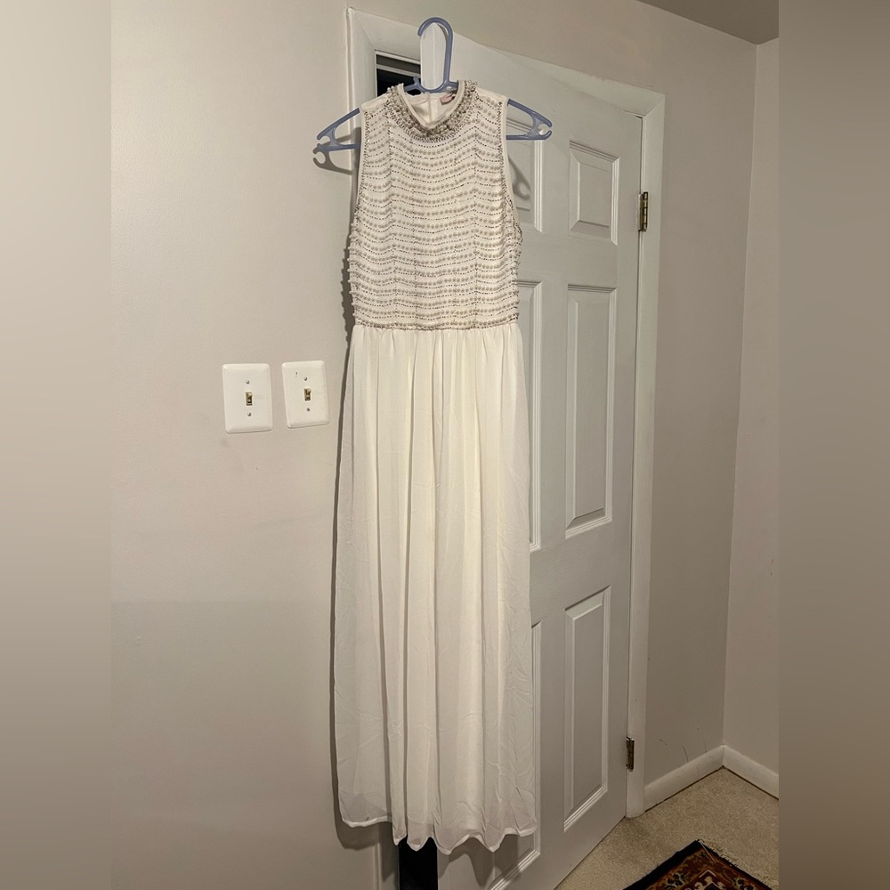 White Maxi Dress (XS)